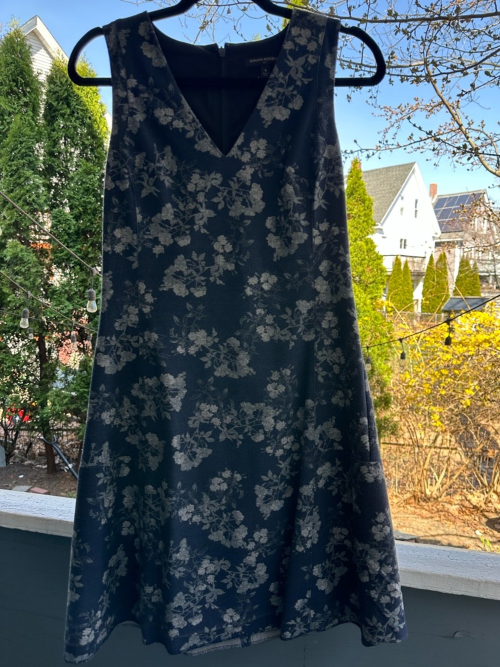 Banana Republic Navy Floral V‑Neck A‑Line Mini Dress